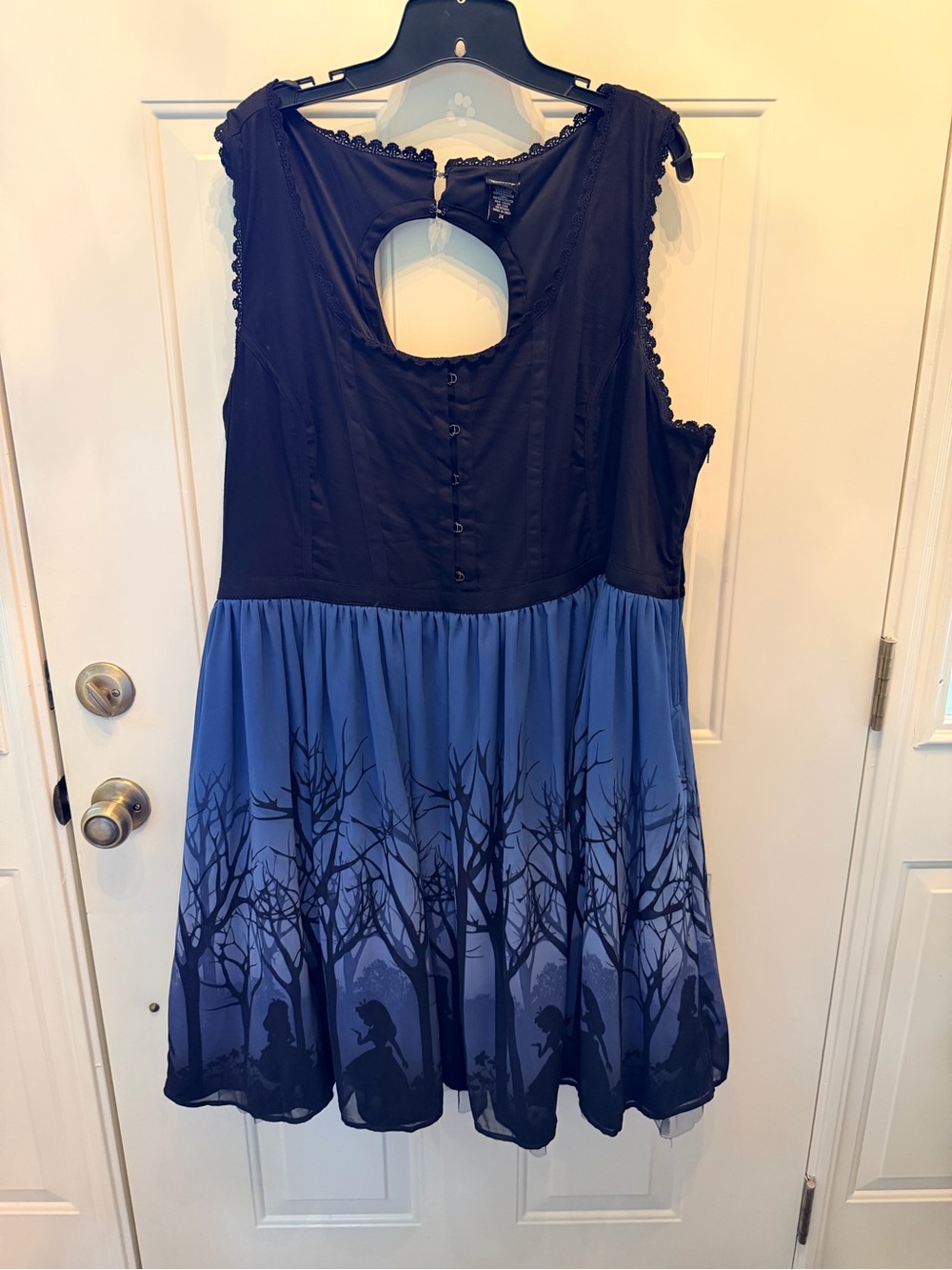 Disney Alice in Wonderland Sleevless Midi Dress